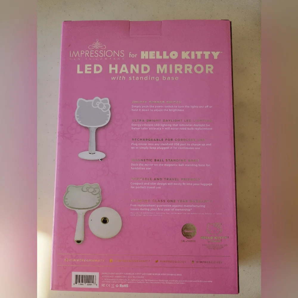 Hello Kitty Led hand mirror with standing base
